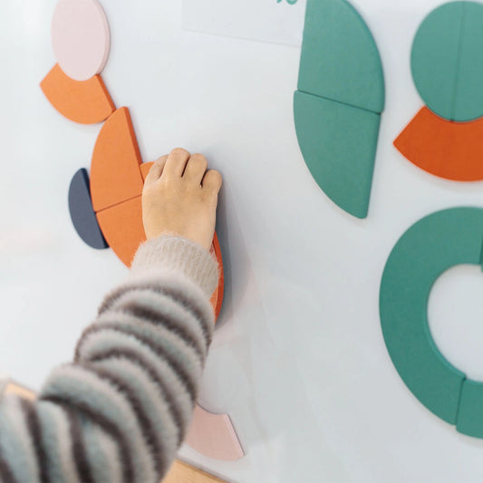 Circular Building Block magnetic set by Eduplay – builds spatial reasoning and creative thinking