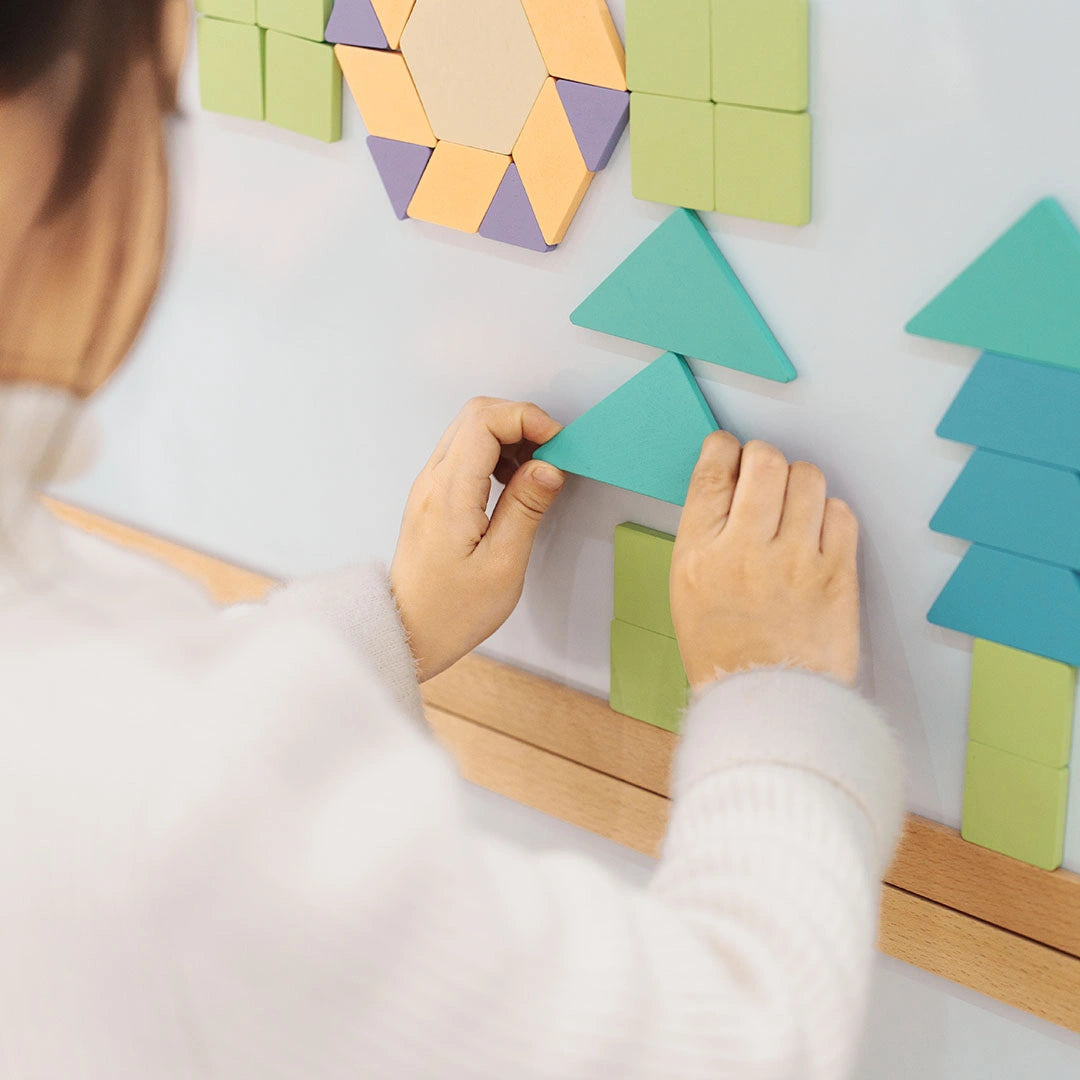 Polygon Building Block magnetic set by Eduplay – builds spatial reasoning and creative thinking