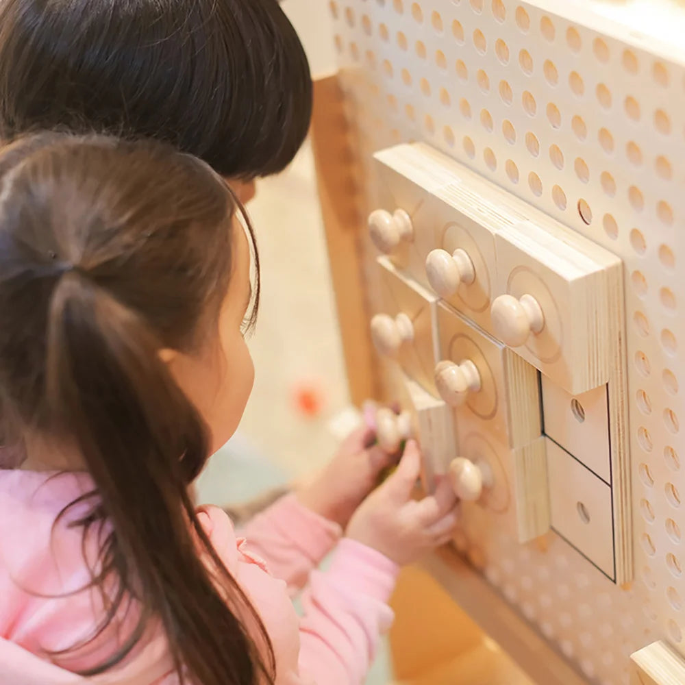 Tic-Tac-Toe wall panel by Eduplay – builds problem solving and social-emotional skills