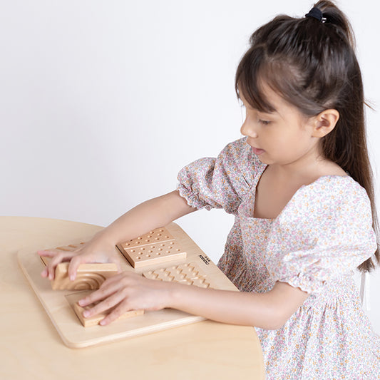 Senses Pairing busy board by Eduplay – builds memory recall and language skills