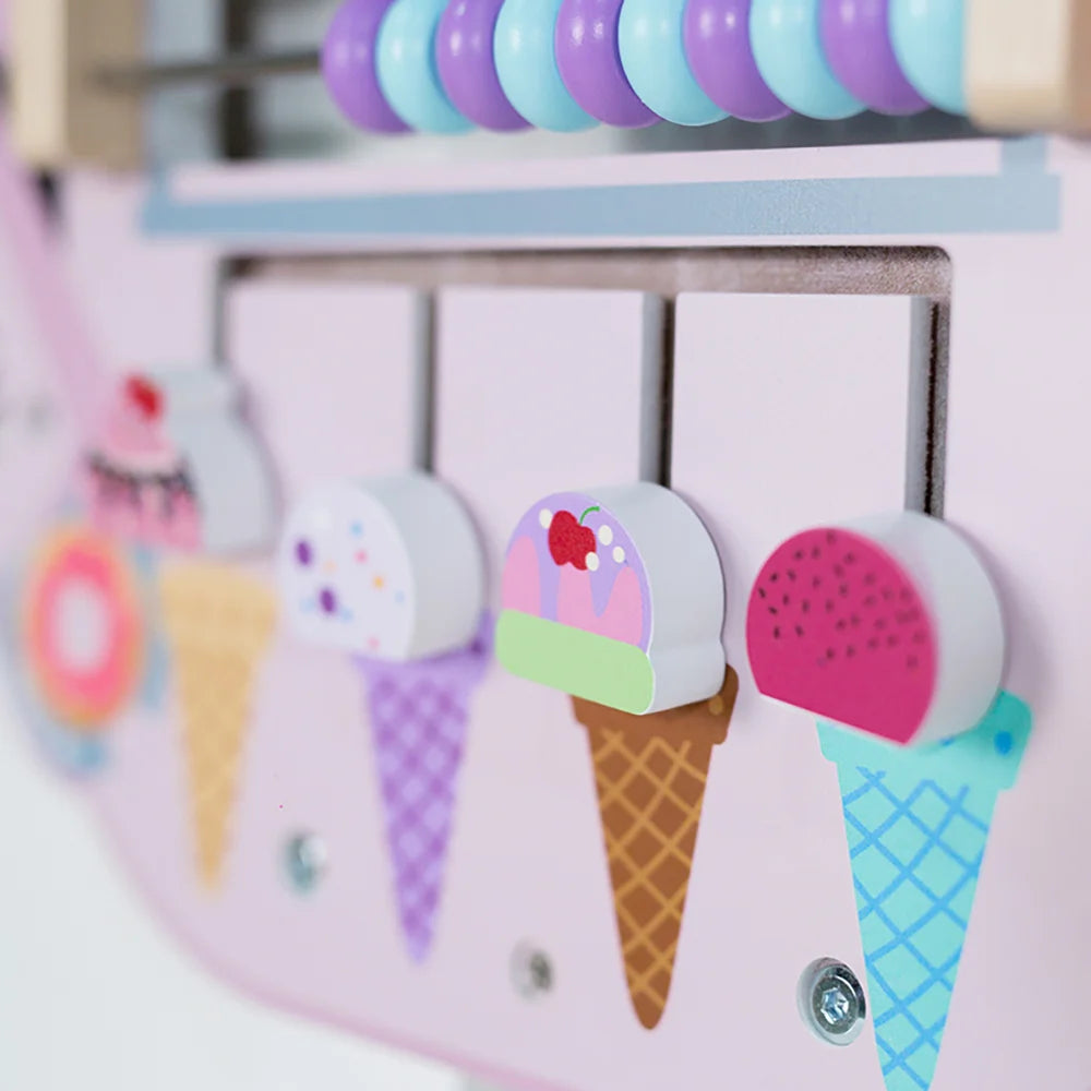 Dessert Truck Robot wall panel by Eduplay – builds creative thinking and fine motor skills